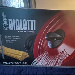 Bialetti Pasta Pot. Italian Essentials.